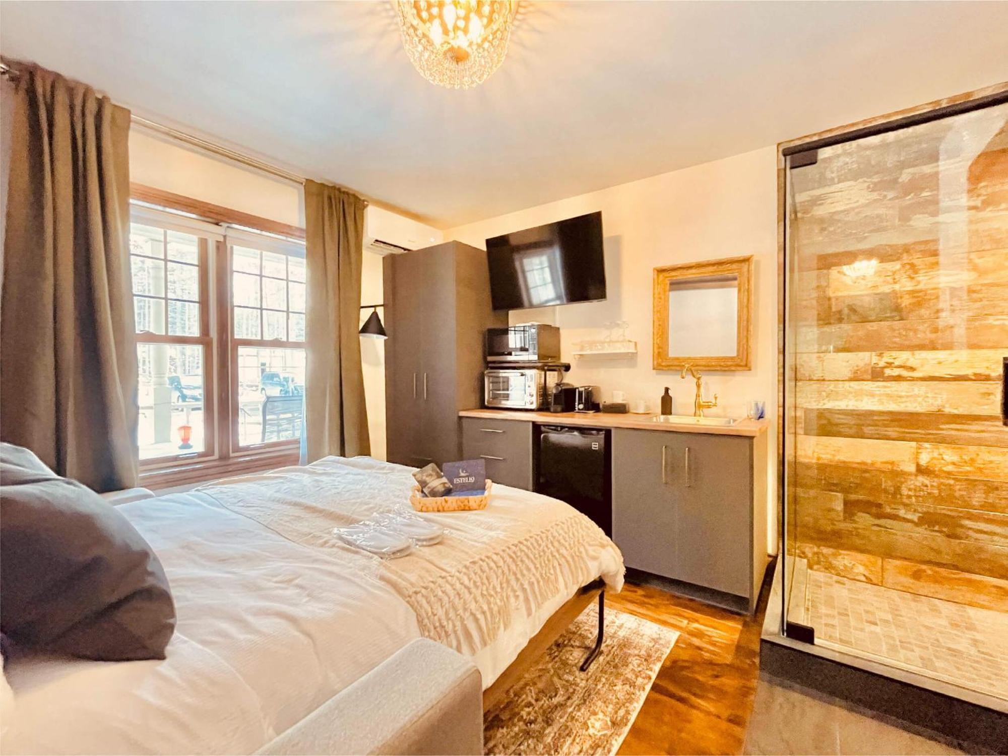 Estello Suites & Spa Lac-Mégantic Zimmer foto